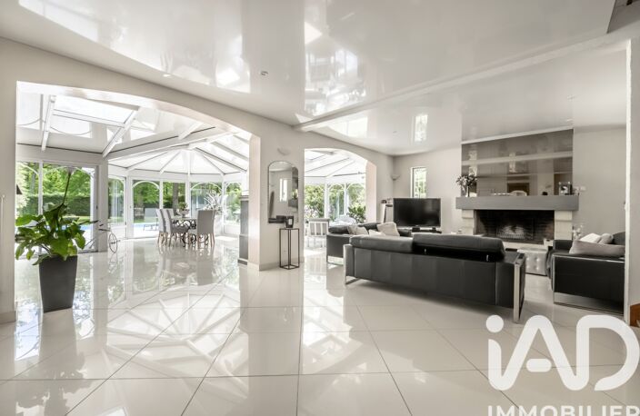 Vente Maison/villa 8 pièces — photo 3
