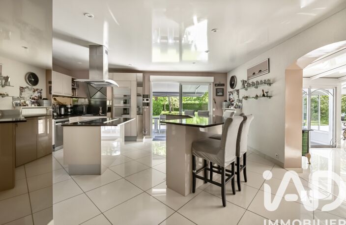 Vente Maison/villa 8 pièces — photo 5