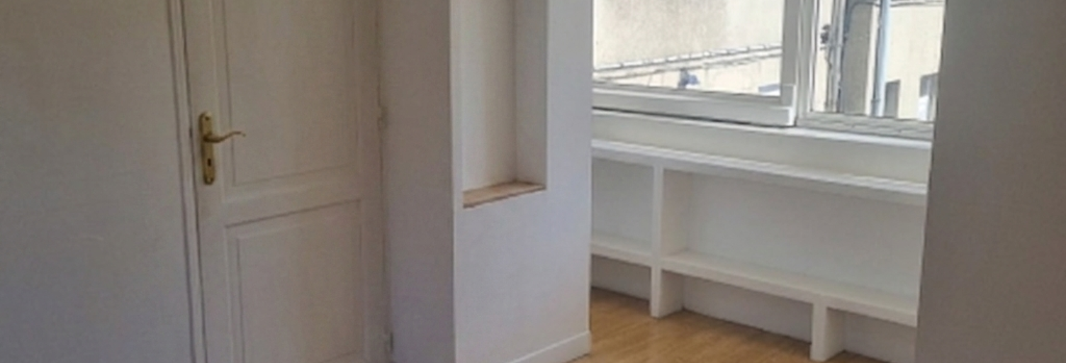 Immeuble  67 m² à vendre à Calais (62100)