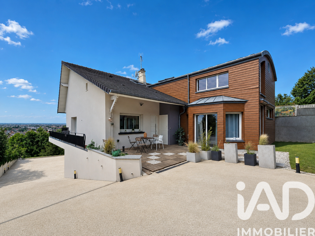 Vente Maison/villa 9 pièces — photo du bien
