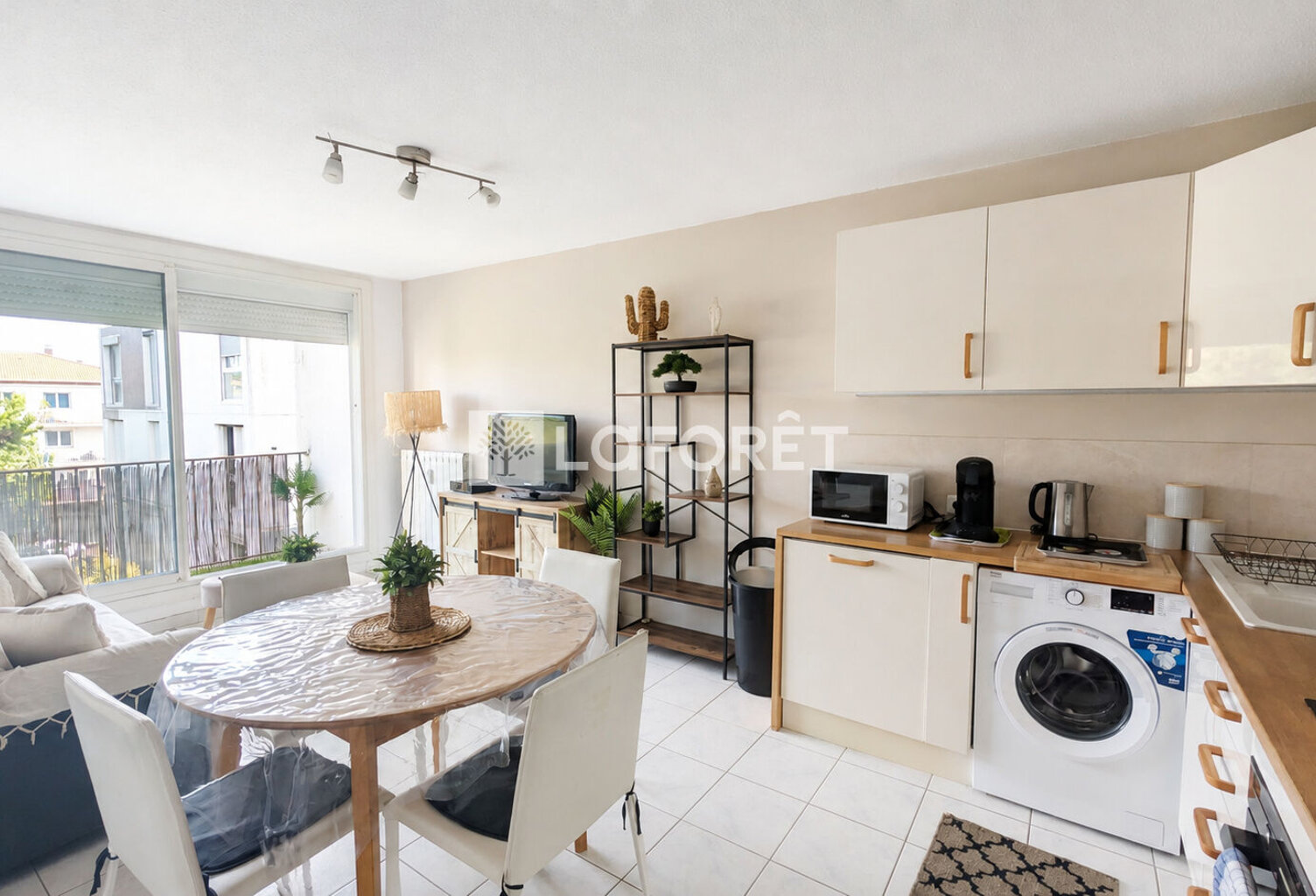 Appartement Montpellier 5 pièce(s) 75.65 m2 - RUE PAUL RIMBAUD — photo 1