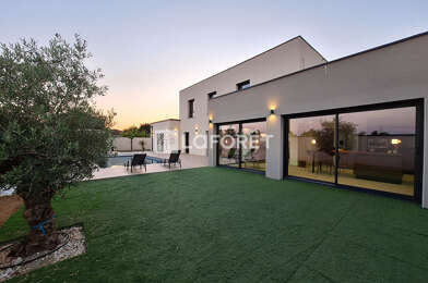 Maison 8 pièces 586000 €