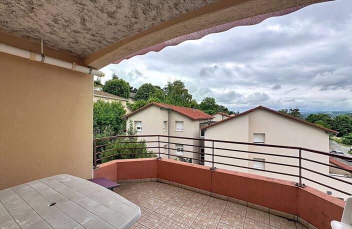 Appartement duplex 5 pièces quartier MONTAUBAN BOURGOIN-JALLIEU — photo 2