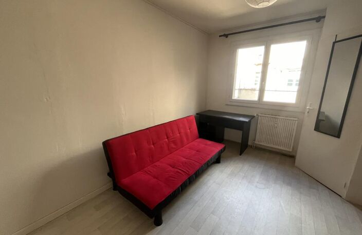 LOCATION STUDETTE MEUBLEE RODEZ SANS FRAIS D'AGENCE — photo 4