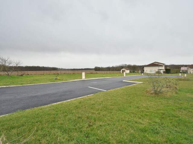 Terrain À Vendre — photo du bien
