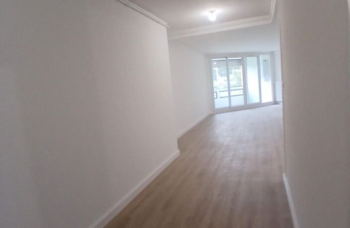 Spacieux T3 de dans résidence sécurisée LES COLLINES-215 000 €-E3466C008L — photo 2