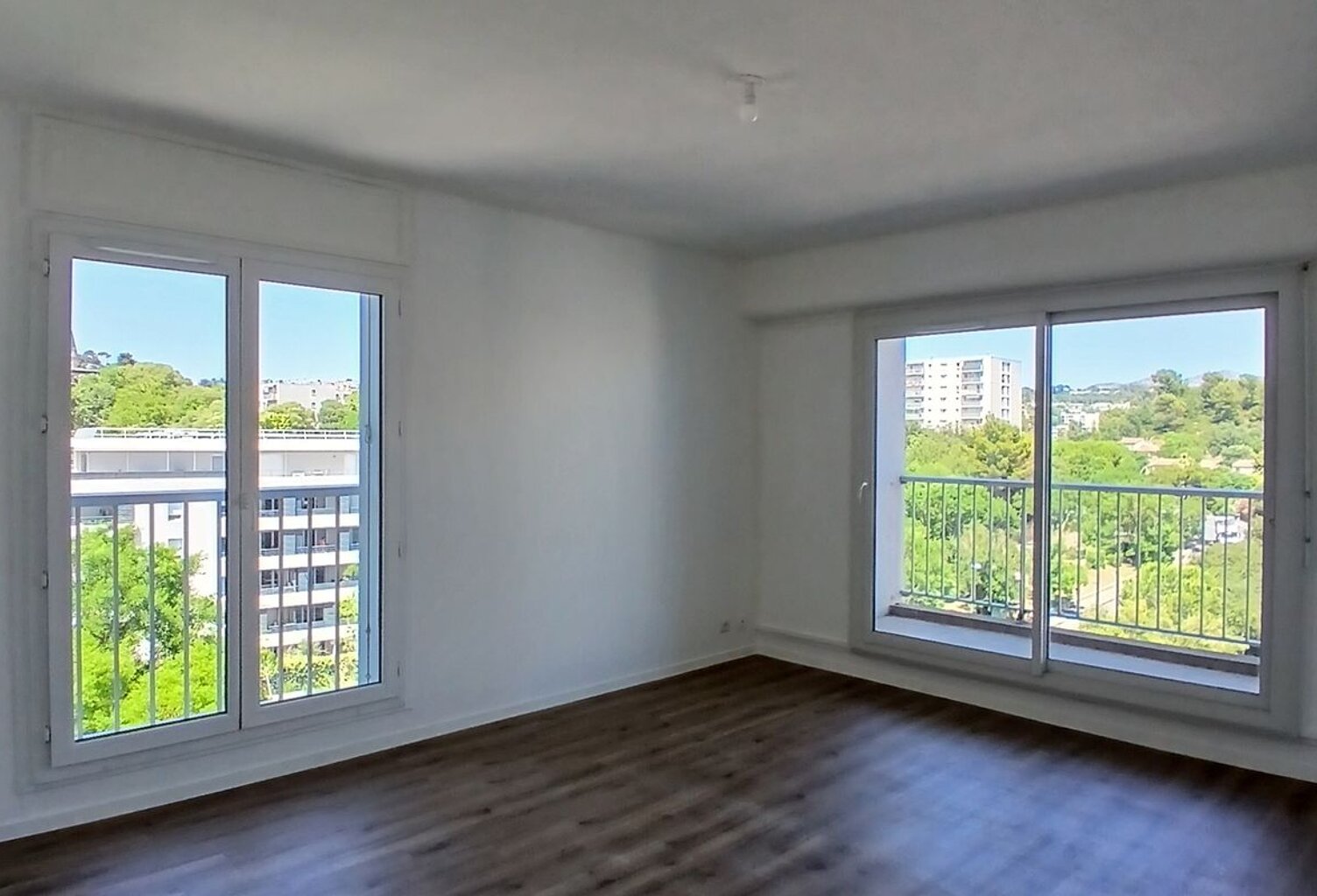 E00600121L-T3- PASTORALE -158 000 € — photo 1