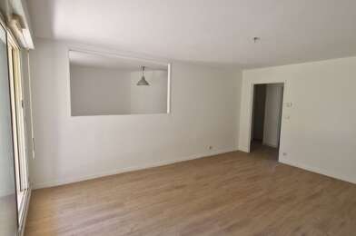 Appartement 3 pièces 256000 €