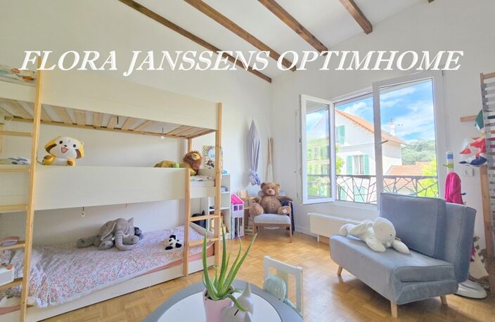 Maison familiale lumineuse aux beaux volumes dans un environnement recherché avec 3 chambres. Colombes (92700) — photo 4