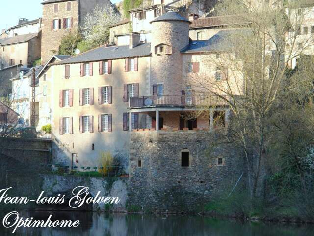 A vendre élégante Demeure de caractère à Saint Sernin Sur Rance — photo du bien
