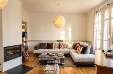 Appartement 5 pièces 554000 €