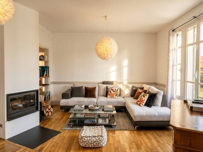 RARE A VANNES (56)- CENTRE APPARTEMENT DE CHARME 107 m²  AVEC STATIONNEMENT PRIVATIF (56) — photo 1