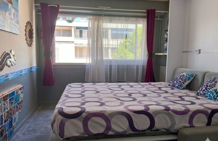 34280 LA GRANDE-MOTTE - CENTRE - CLIMATISATION - ASCENSEUR - PLAGE 5 MINUTES - TOTALEMENT RENOVÉ — photo 2