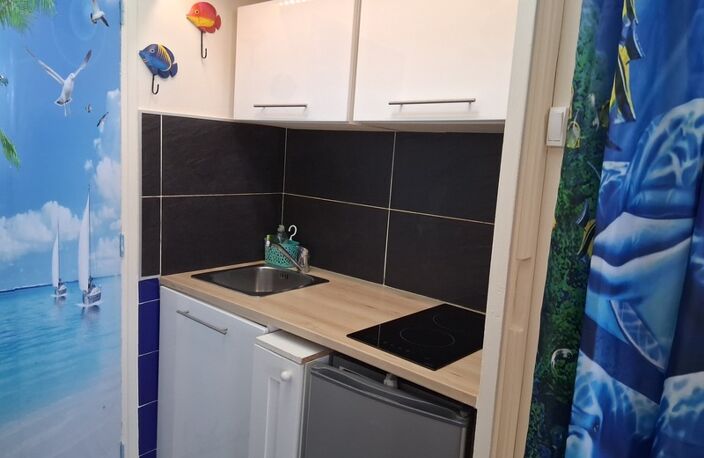 34280 LA GRANDE-MOTTE - CENTRE - CLIMATISATION - ASCENSEUR - PLAGE 5 MINUTES - TOTALEMENT RENOVÉ — photo 5