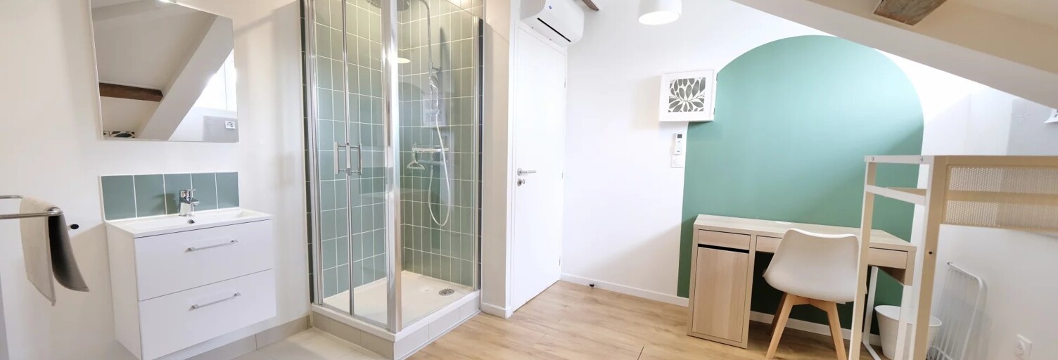 Appartement 1 Pièce 23 m² à louer à Bron (69500)