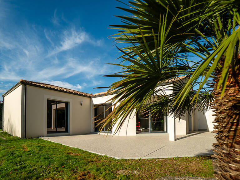 Maison plain-pied, 4 chambres, 733 m² jardin — photo 1