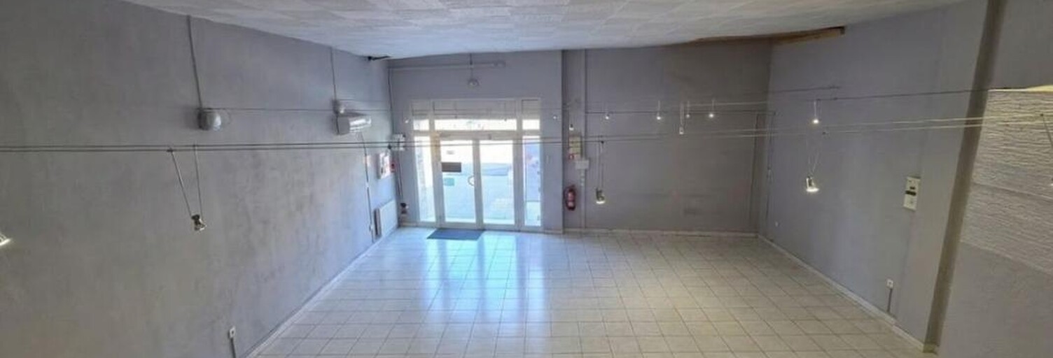 Commerce  100 m² à vendre à Salon-de-Provence (13300)