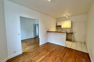 Appartement 3 pièces 1050 €