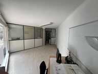 BEAU LOCAL COMMERCIAL DE 62 M2 A VENDRE EN TERME LIBRE - JUAN LES PINS (06) - SECTEUR WILSON — photo 3