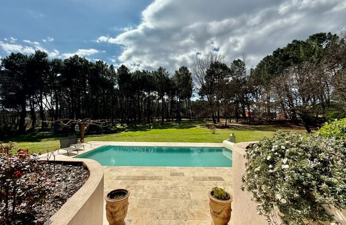 Maison à vendre aux portes de ROUSSILLON (84) 5 chambres, piscine, jardin paysagé — photo 3