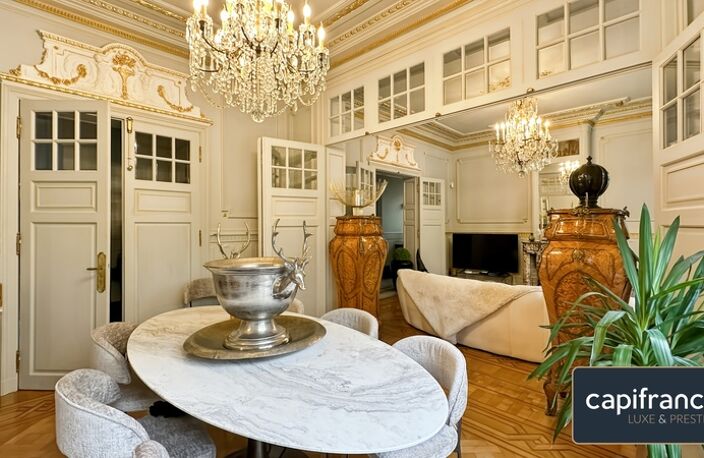 Une demeure de caractère au cœur du Jardin de la Rhonelle — 282 m² d'histoire préservée — photo 4