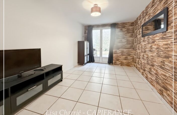 Maison de ville à vendre VIC FEZENSAC (32) scindée en 2 logements loués avec terrasse, balcon, garage — photo 3