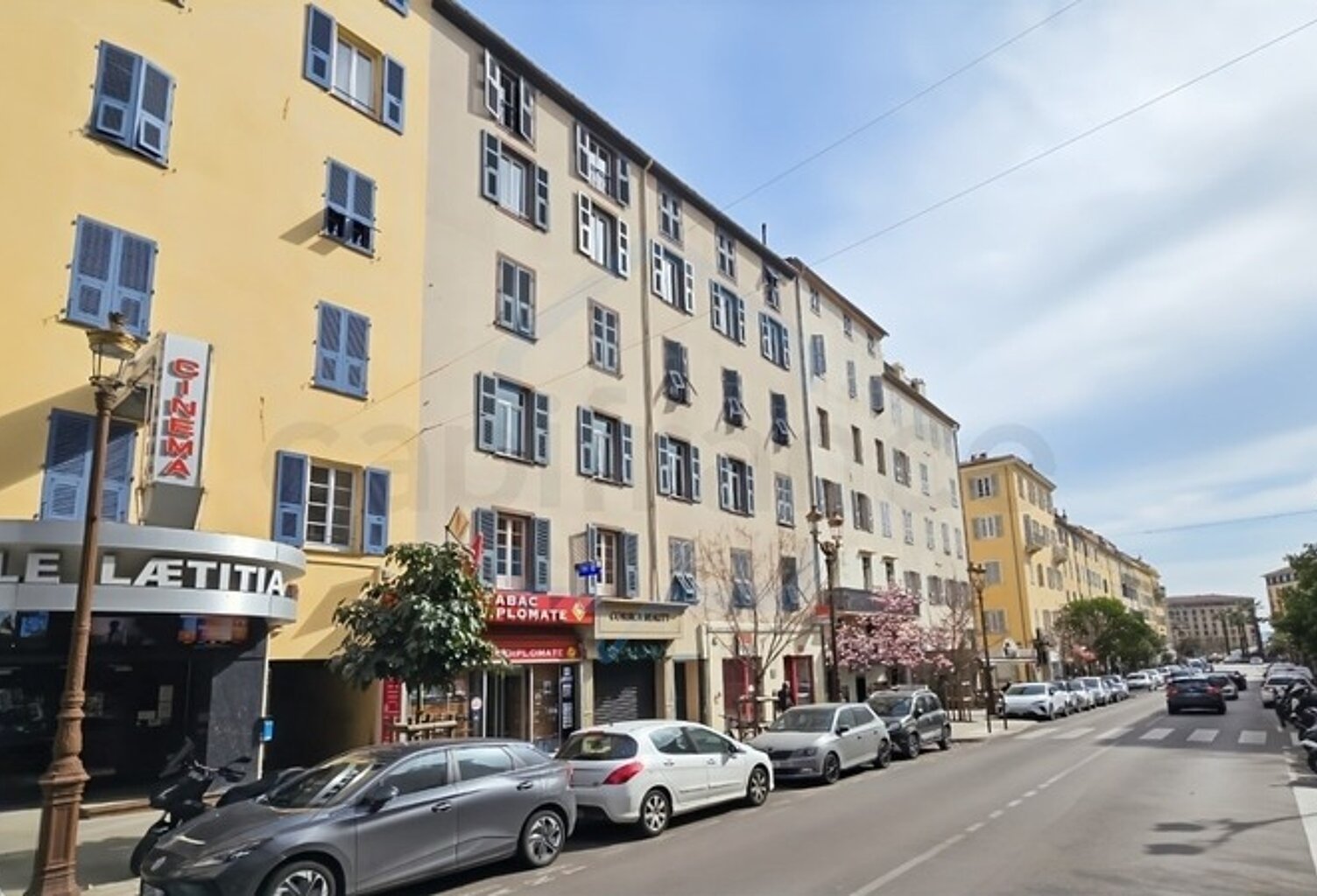 AJACCIO (20) HYPER CENTRE – ENTRE LE COURS NAPOLÉON ET LA RUE FESCH — photo 1