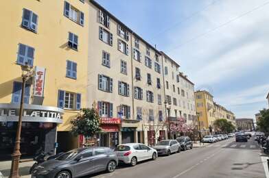 Appartement 3 pièces 249000 €