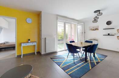 Appartement 4 pièces 1190 €