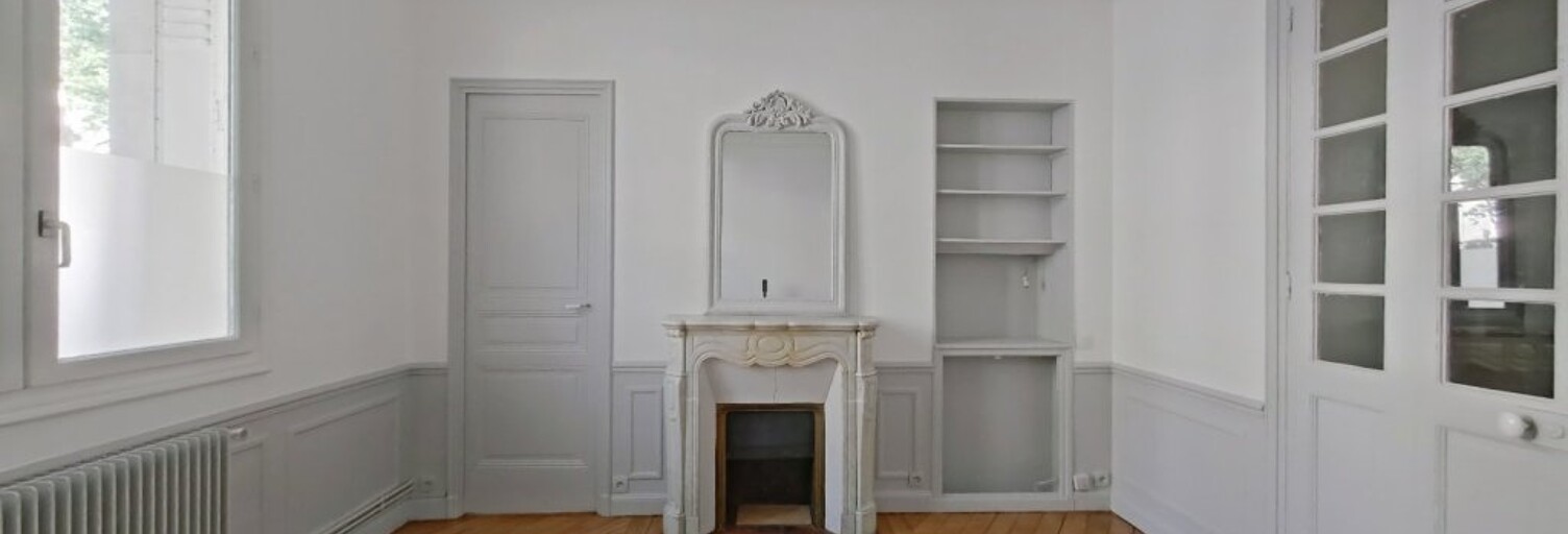 Appartement 2 Pièces 43 m² à louer à Paris 15 (75015)