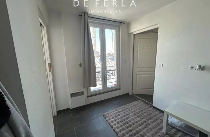 Appartement 2 pièces lumineux – 20 m² – Dernier étage – Paris 18ᵉ — photo 2