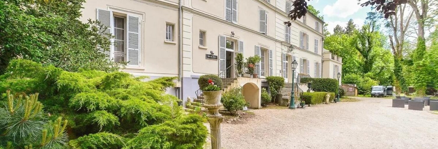 Maison 16 Pièces 1000 m² à vendre à Morigny-Champigny (91150)