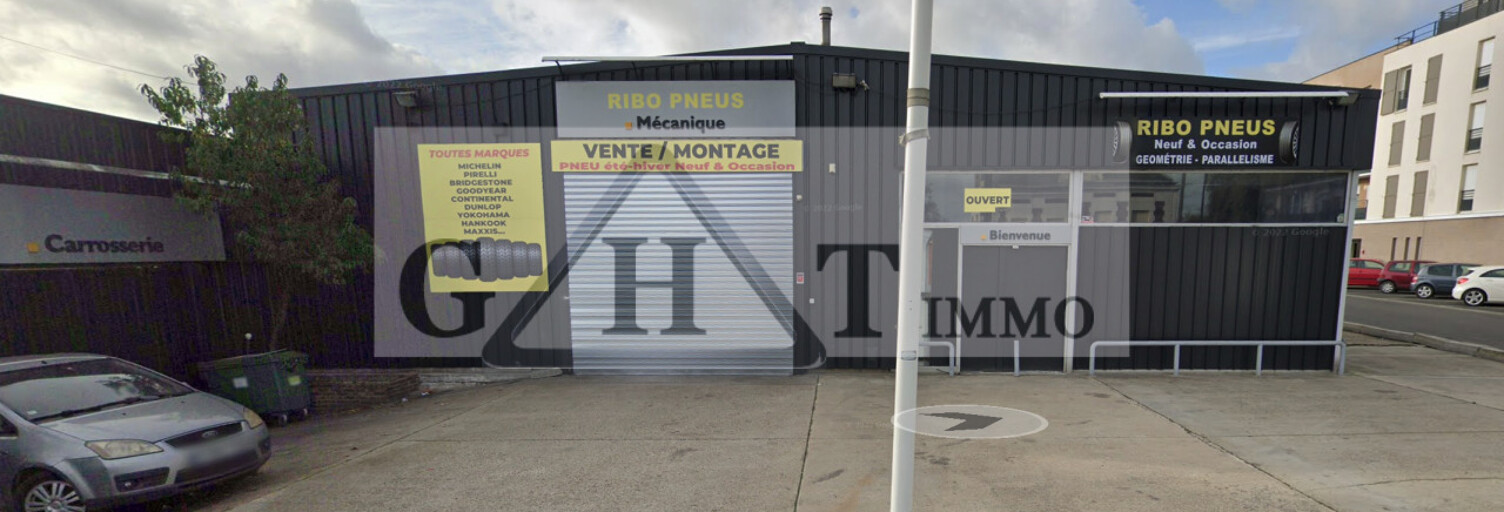 Local industriel  900 m² à louer à La Ville-du-Bois (91620)