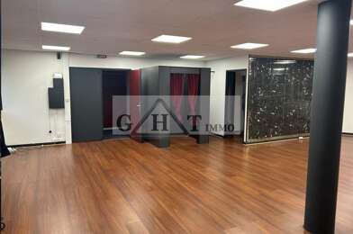 Local industriel  4000 €
