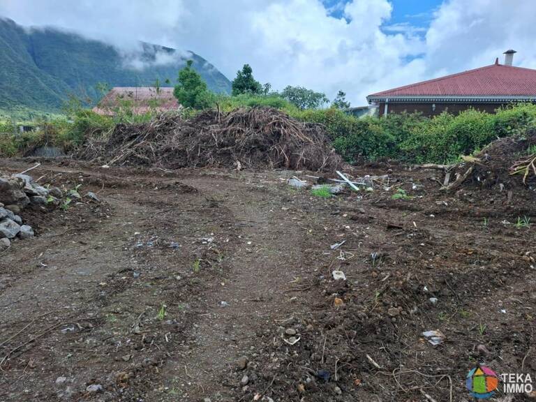 Terrain constructible 539 m² – Idéal écolodge ou résidence principale — photo 1