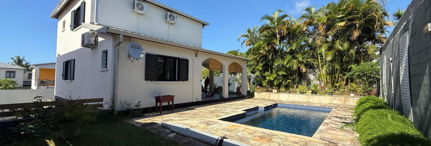 Maison 4 Pièces 110 m² à vendre à Sainte-Suzanne (97441)