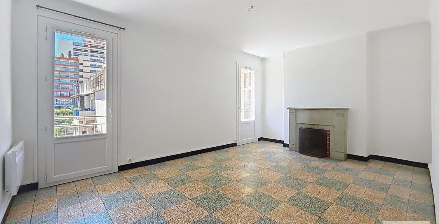 Appartement À Louer — photo 1