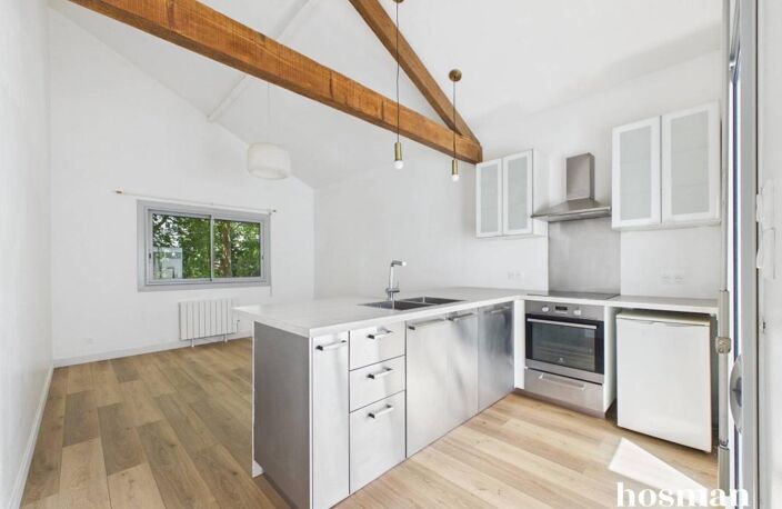 3 pièces Duplex avec patio intérieur - Rue Des Fauvettes, Bordeaux — photo 2