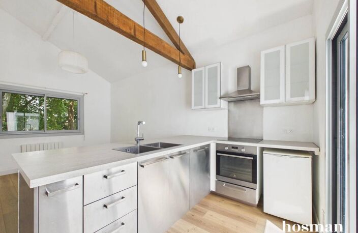 3 pièces Duplex avec patio intérieur - Rue Des Fauvettes, Bordeaux — photo 3