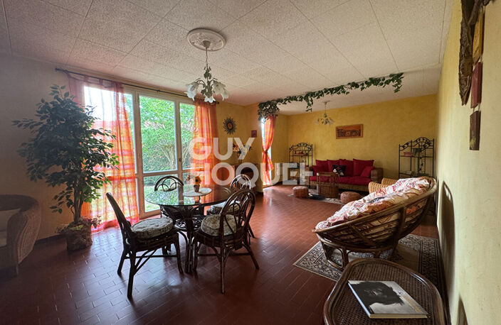 Maison de plain-pied avec terrain dans un secteur recherché — photo 3