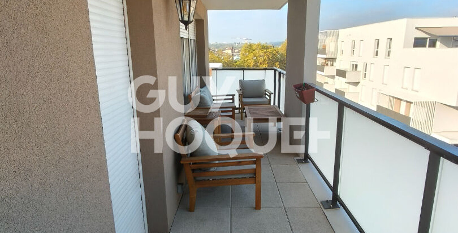 Appartement moderne / dernier étage / balcon et box fermé — photo 1