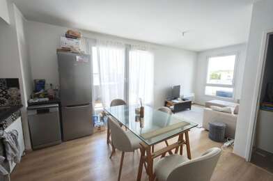 Appartement 2 pièces 740 €