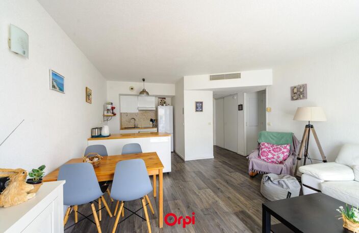 Appartement 2 chambres, terrasse 9m²,parking, piscine — photo 4