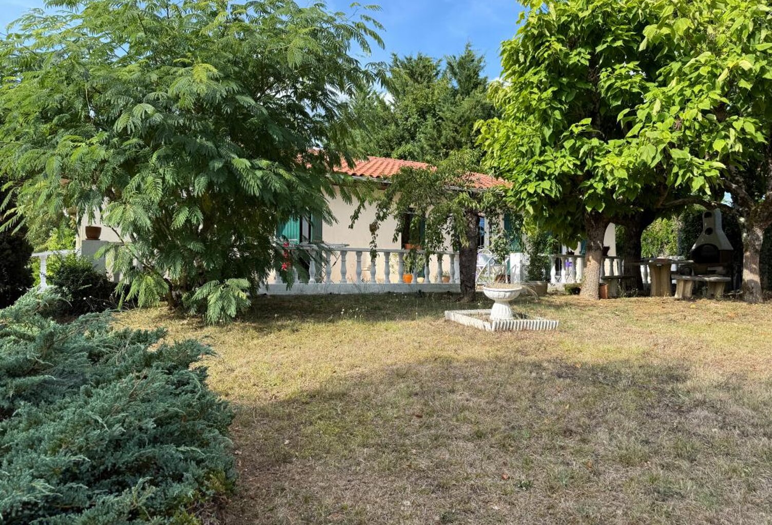 Maison À Vendre — photo 1