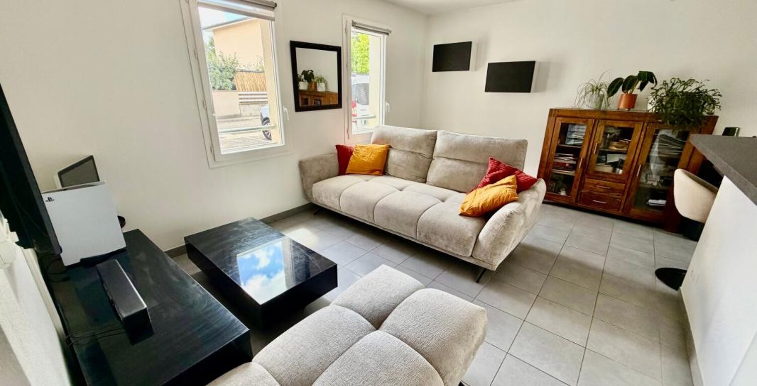 Appartement À Vendre — photo 1