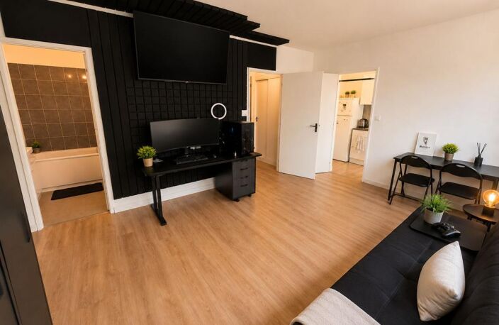 Appartement À Vendre — photo 2