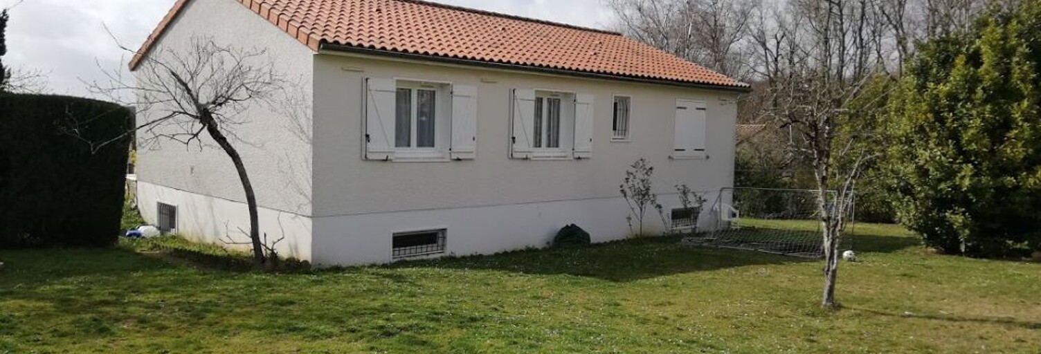 Maison 5 Pièces 101 m² à louer à Fontaine-le-Comte (86240)