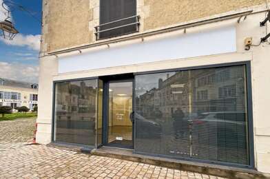 Commerce  740 €