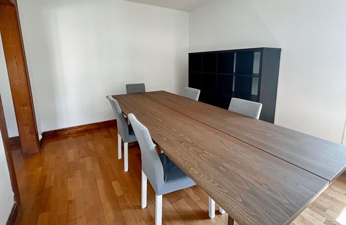 T4 QUARTIER ORGEVAL — photo 2