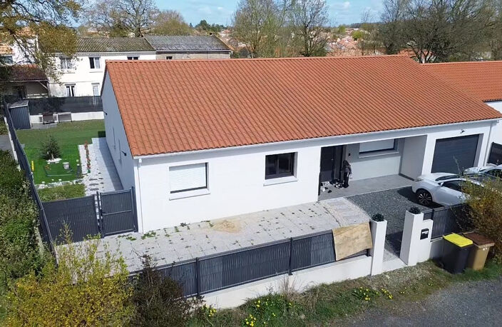 EXCLUSIVITÉ   Maison  contemporaine de plain-pied à Nuaillé — photo 3